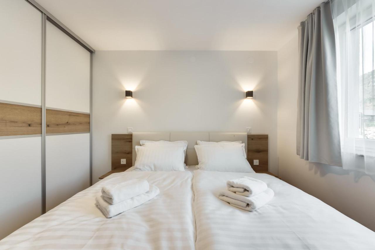 Chic Apartments With Balcony And Spa In Mojstrana Zewnętrze zdjęcie