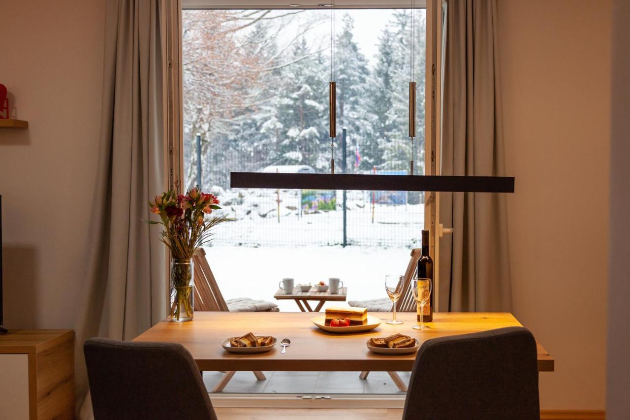 Chic Apartments With Balcony And Spa In Mojstrana Zewnętrze zdjęcie