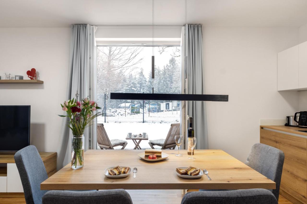 Chic Apartments With Balcony And Spa In Mojstrana Zewnętrze zdjęcie
